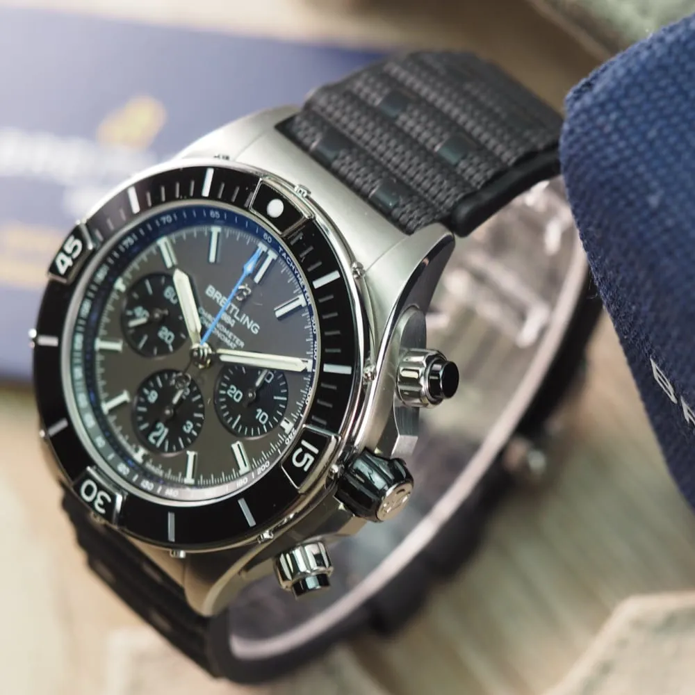 Breitling Super Chronomat B01 44 (2024)